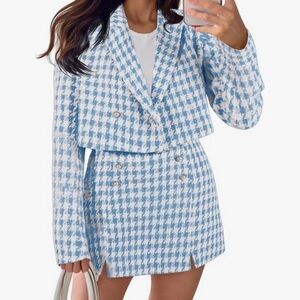 Amazon Houndstooth Blazer in Blue and White